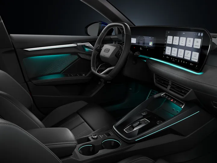 Audi A3 2026 interni nuovi con palcoscenico digitale