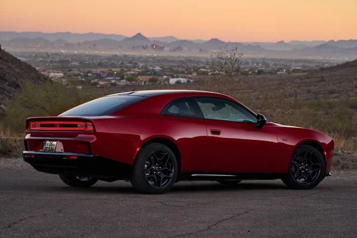 Dodge Charger Daytona posteriore