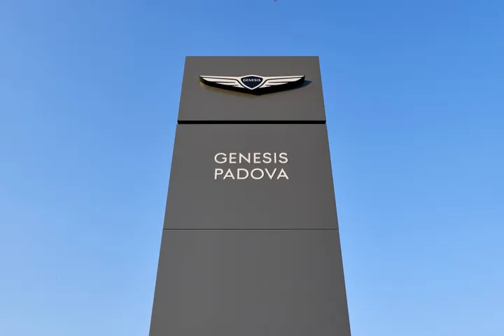 Genesis Opening Showroom Padova 04