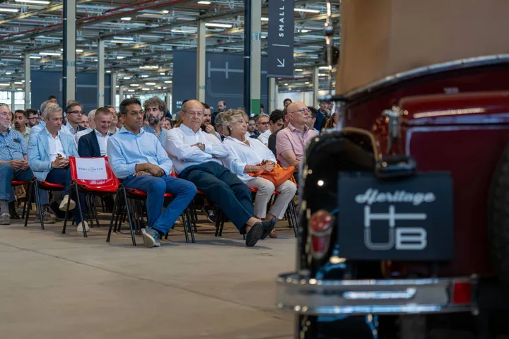 pubblico presentazione festival car