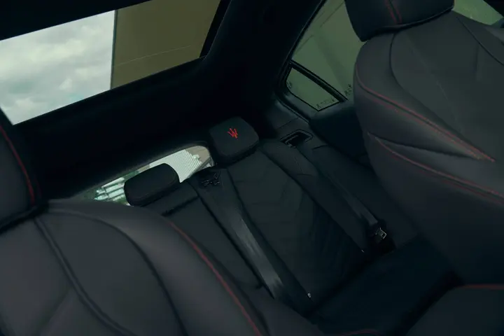 Maserati Grecale 2027 sedili