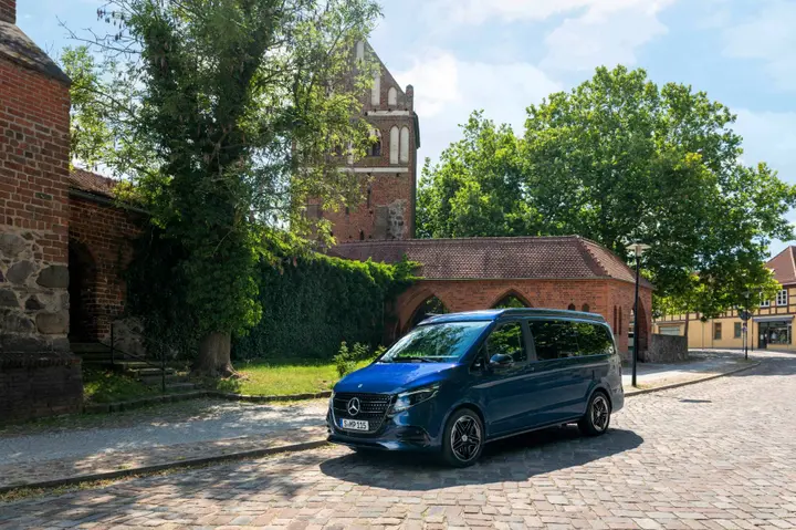 Mercedes Marco Polo camper 2026 anteriore