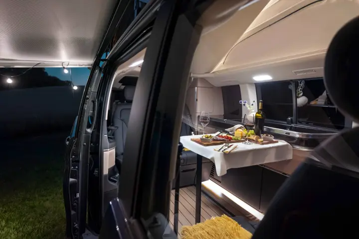 Mercedes Marco Polo camper 2026 interni