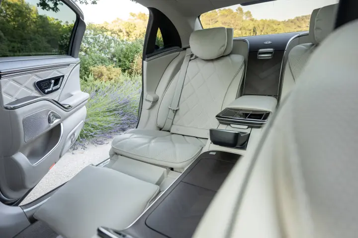 Mercedes Maybach Classe S interni