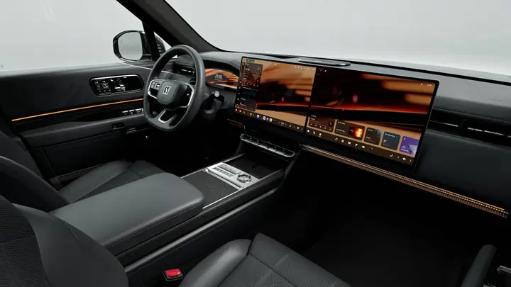 9X Interior
