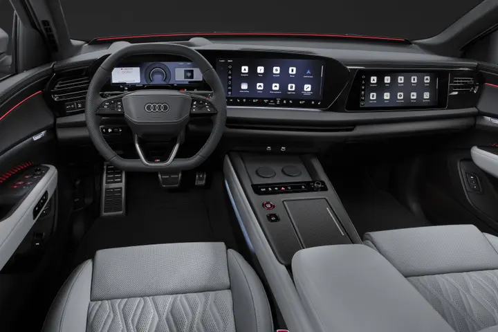 Audi Q9 interni complessivi