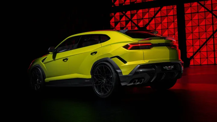 Lamborghini-Urus-SE-Performante posteriore
