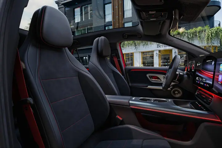 Mercedes_CLA_2026_10