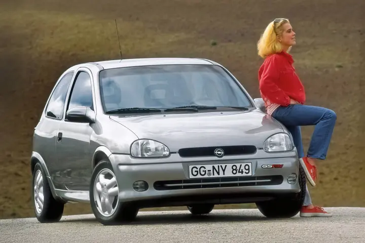 opel-corsa-b-gsi