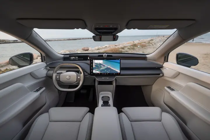 VolvoEX60_28