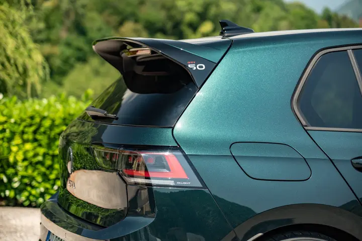 VW Golf gti 50 esterni 1
