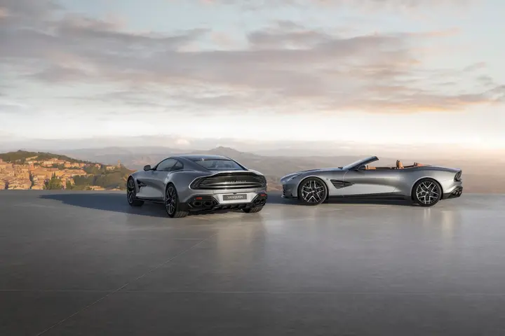 Aston_Martin_Vanquish_25_02