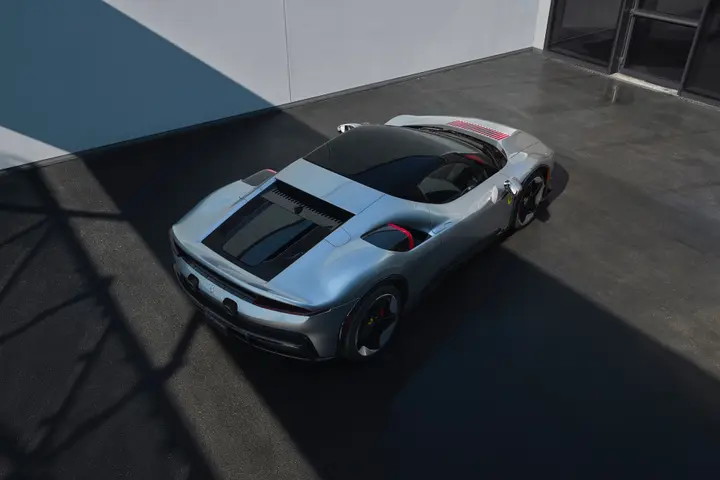 ferrari_cz2610
