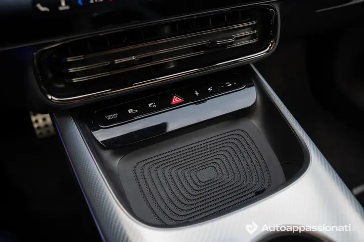 Mercedes-Benz CLA 250+ 2026 13
