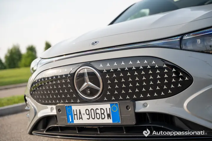 Mercedes-Benz CLA 250+ 2026 5