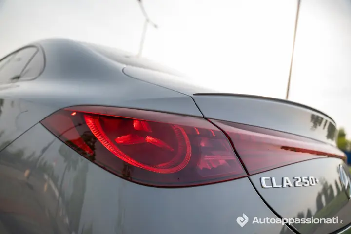 Mercedes-Benz CLA 250+ 2026 7