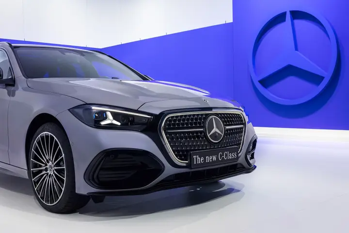 Mercedes-Benz Classe C 2026 10