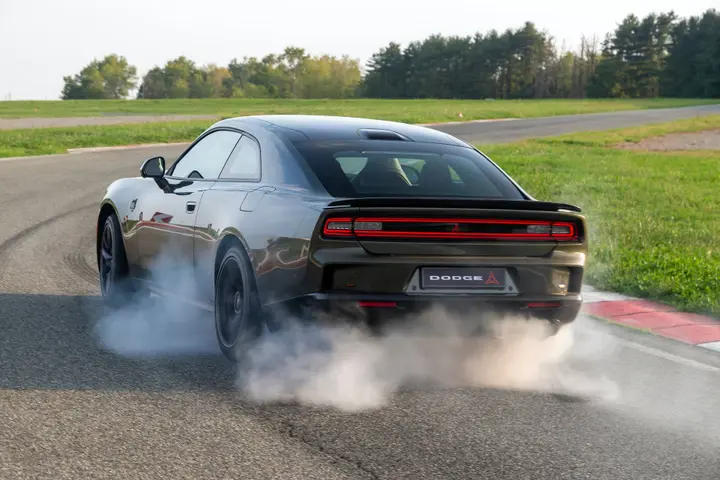 Dodge_Charger_2026_01