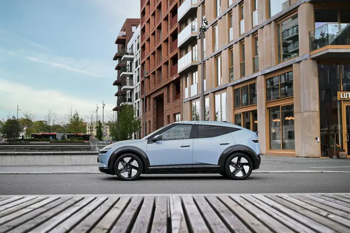 hyundai-ioniq-3 laterale