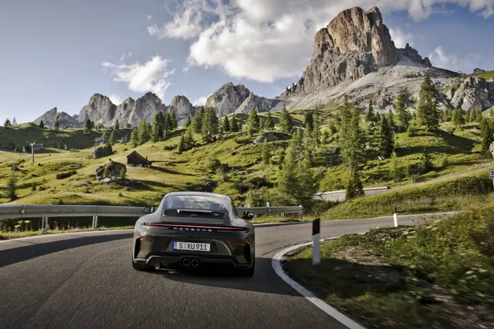 Porsche 911 Bergsport posteriore