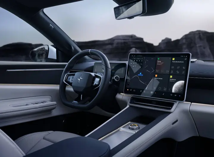 Polestar 4 SUV interni