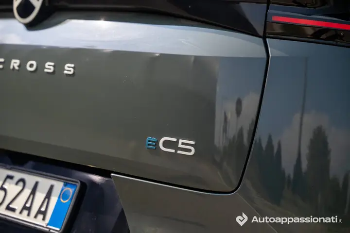 Citroen_C5_Aircross_elettrica_11