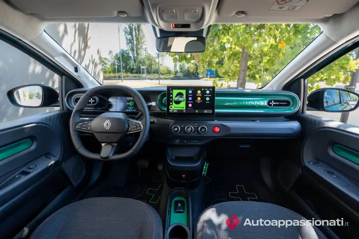 Renault Twingo interior