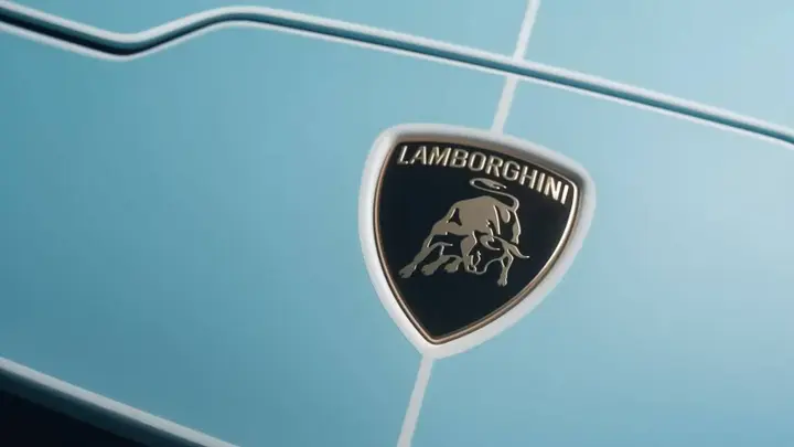 2026-lamborghini-temerario-ad-personam-21