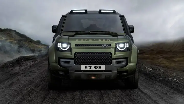 Land Rover Defender Octa MY27-2