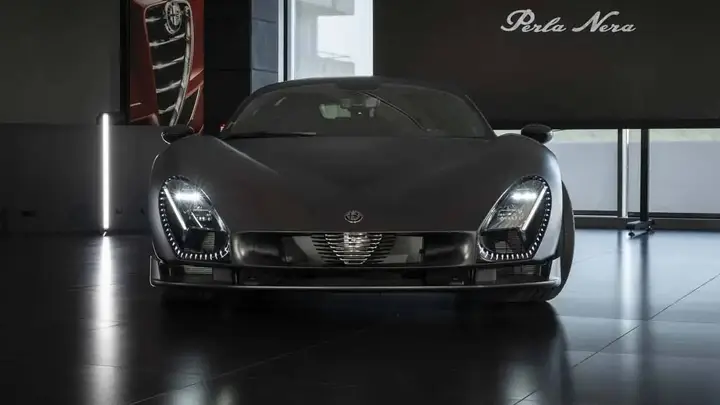 alfa-romeo-33-stradale-perla-nera (2)