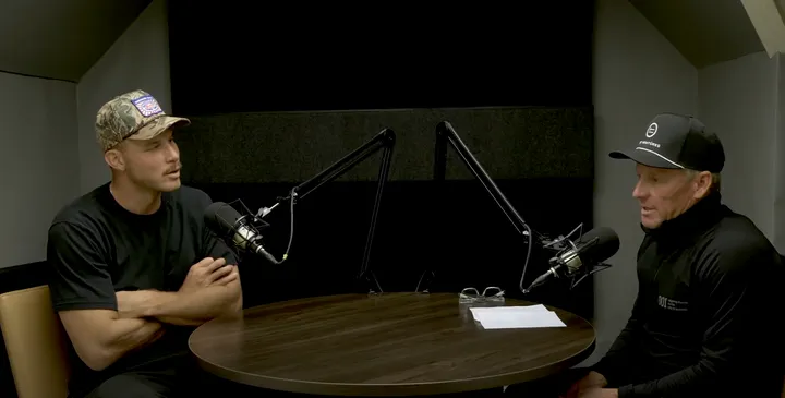 Lance Armstrong and Blake Griffin in the Move.&nbsp;