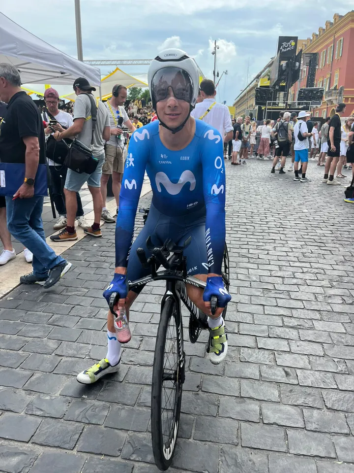 Davide Formolo, posando para Ciclismoaldia en Niza tras finalizar el Tour de Francia 2024.&nbsp;