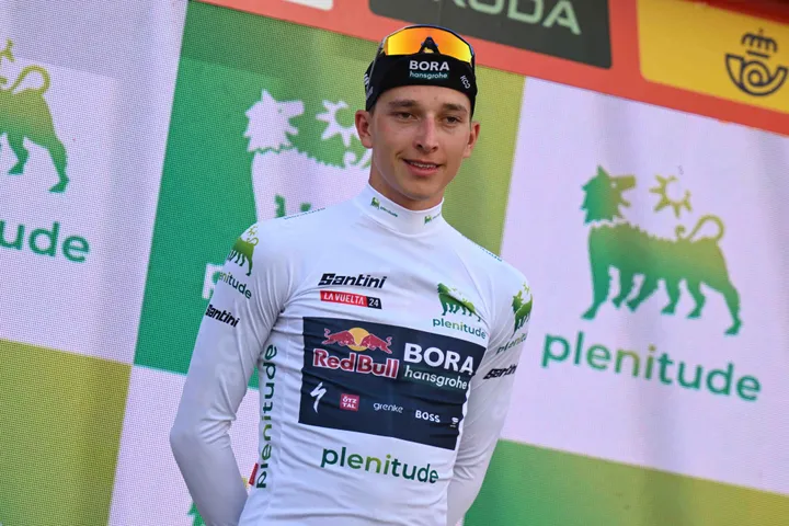 Lipowitz acabó 2º en la clasificación de jóvenes ciclistas de la Vuelta