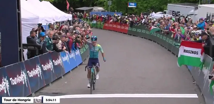Harold López, estrella de Astana en la Vuelta a España, ganando en Hungría.&nbsp;