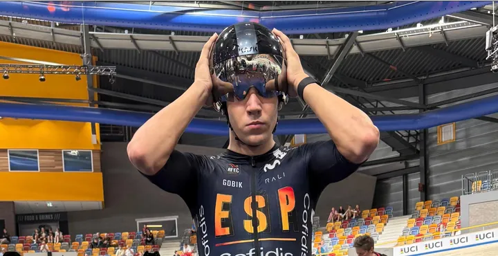 Eric Igual, con la selección española de pista (doble campeón del mundo)