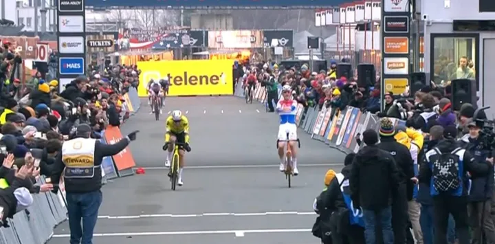 Tibor del Grosso, en la victoria contra Wout van Aert en&nbsp;Heusden-Zolder