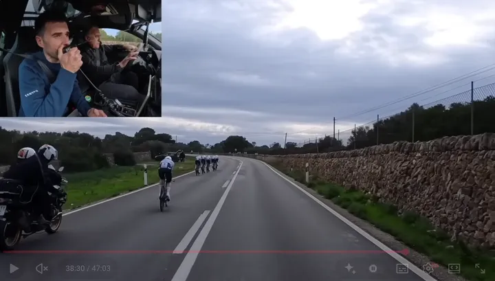 Movistar Team, en la crono por equipos de la Challenge Mallorca 2026.