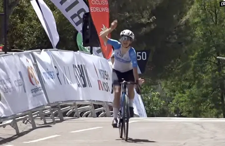 Alejandra Neira gana el Campeonato de España en Ruta Júnior Femenino 2026.