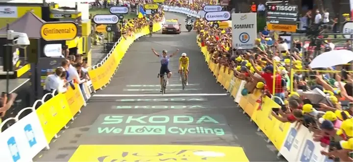 Evenepoel pudo con Pogacar