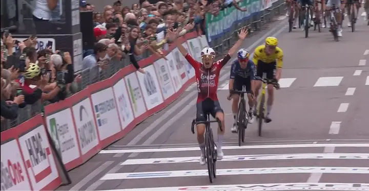 Jarno Widar se impuso al sprint en Tre Valli Varesine