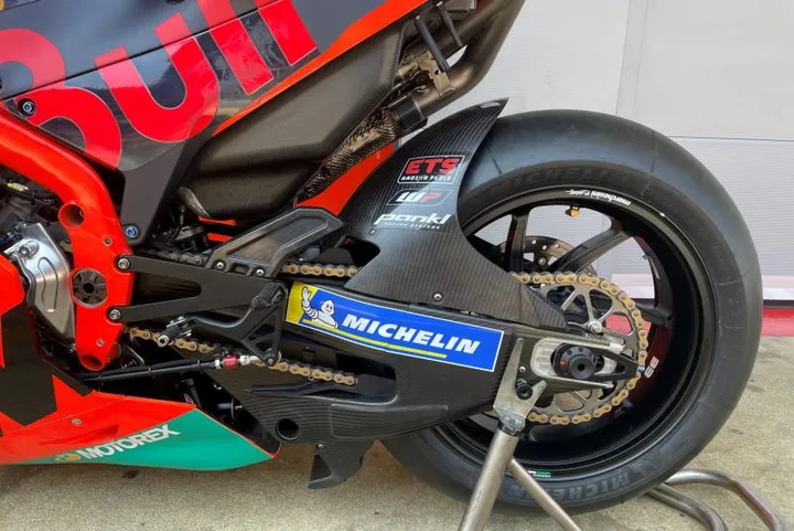 ktm old swingarm 