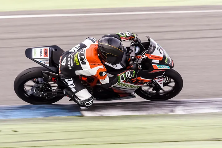 Franco Morbidelli (12) in corsa per il titolo europeo