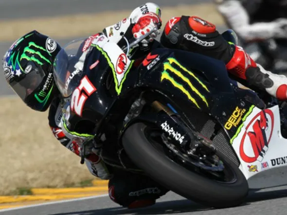 Niccol&ograve; Canepa con Yamaha GMT94