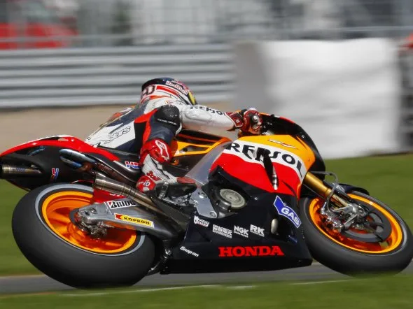 Sam Lowes con i nuovi colori