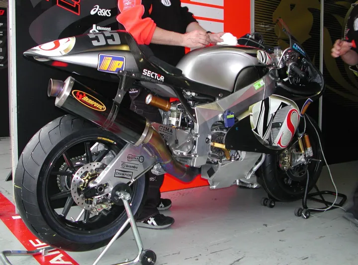 aprilia rs 3 60762 e1589019039163 1536x1136
