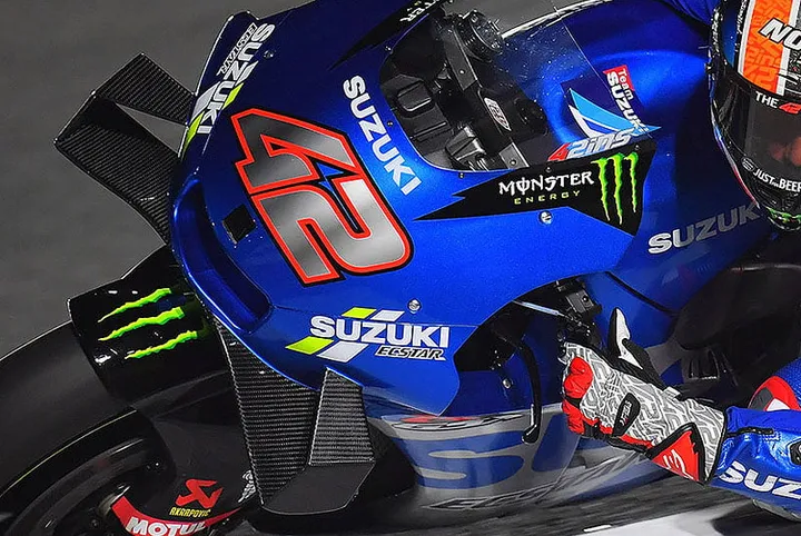 carbone suzuki