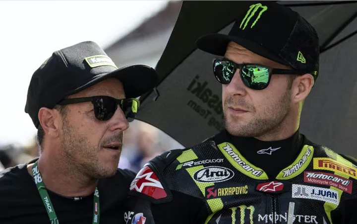 Jonathan Rea, Fabien Foret