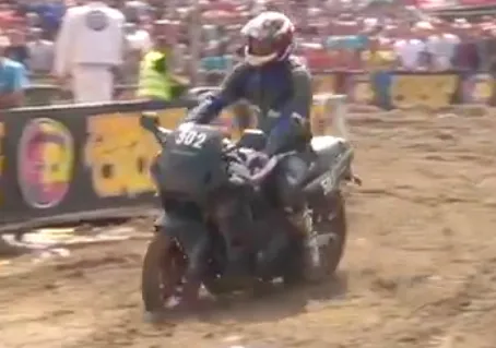 Dakota Mamola in prima fila