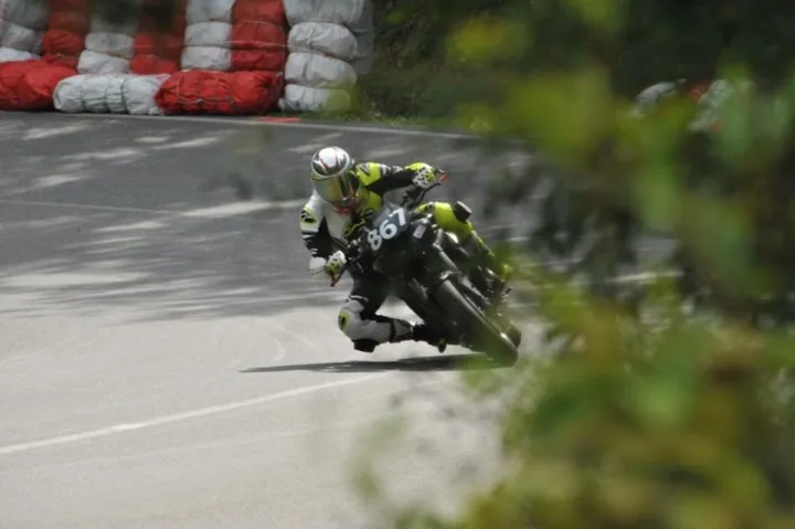 La Honda NR500