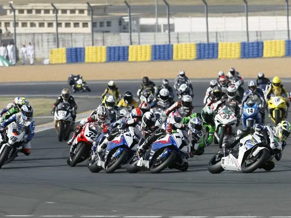 La KTM RC16 scende in pista con Mika Kallio